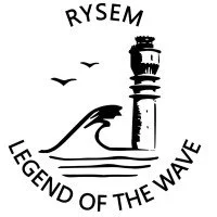 Logo avec un phare, une main et des oiseaux, avec le texte 'RYSEM LEGEND OF THE WAVE' autour.