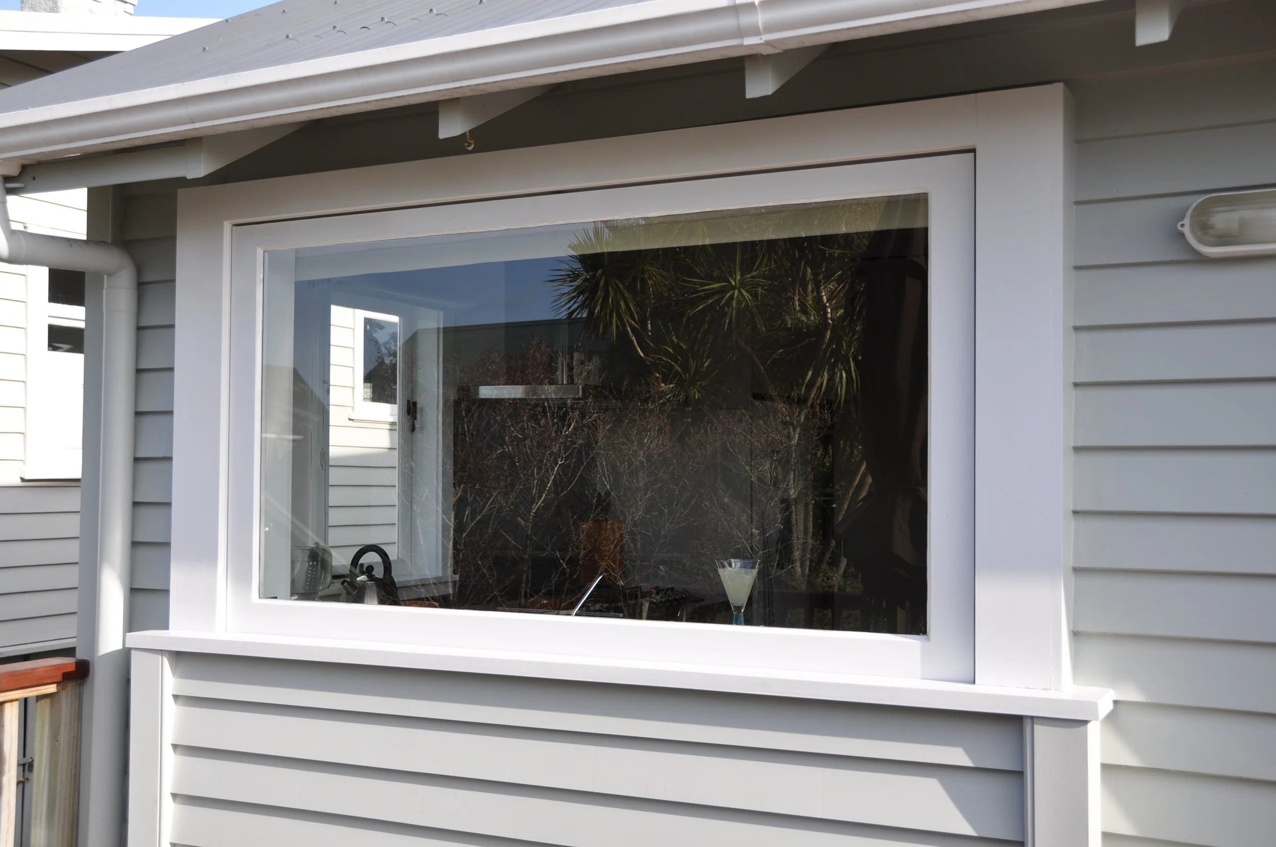 Joinery -Servery Window - Bungalow  (10).JPG