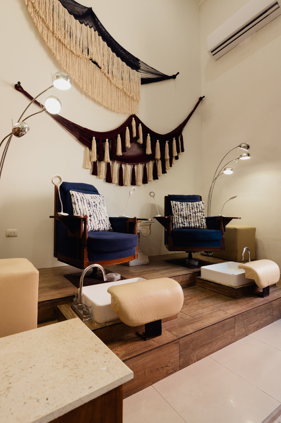 Área de manicure y pedicure