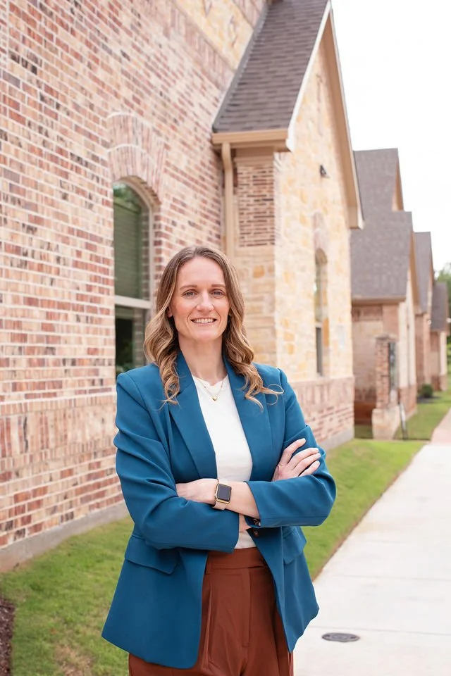 Amy Allison, PT, DPT, MDNC, CBS. Master Dry Needle Certified, Manual physical therapist, Certified Biomechanics Specialist (trained by Connor Harris).  Flower Mound, TX physical therapist