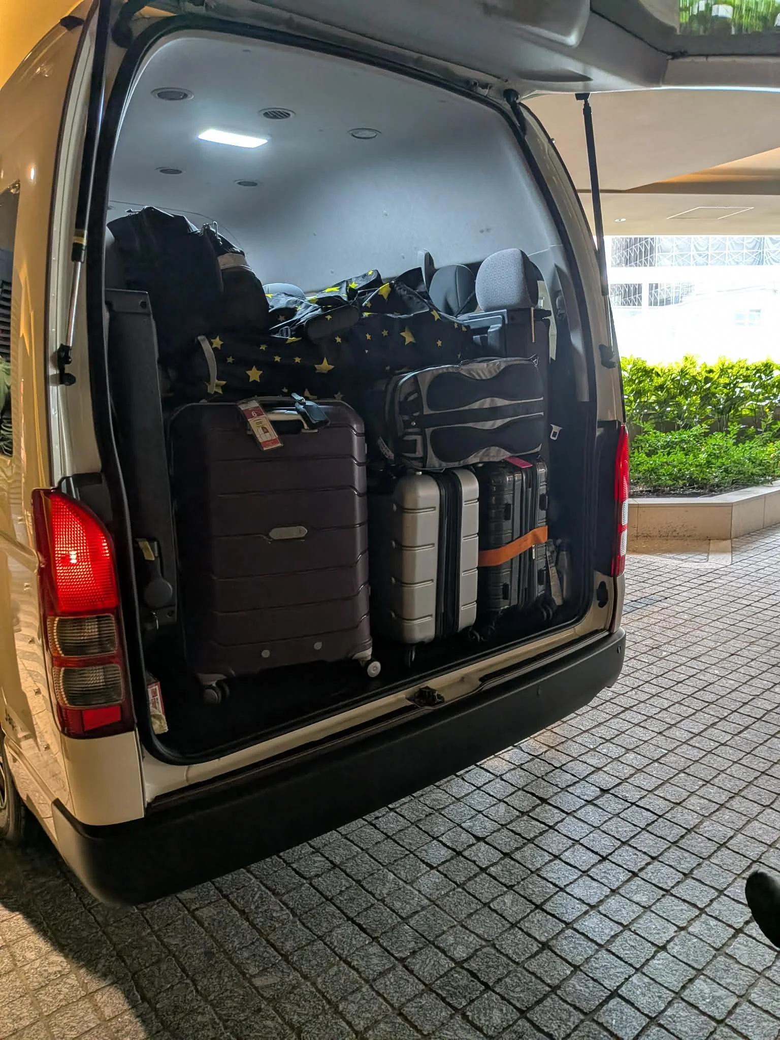 10 ways to use our private van service in Japan&nbsp;