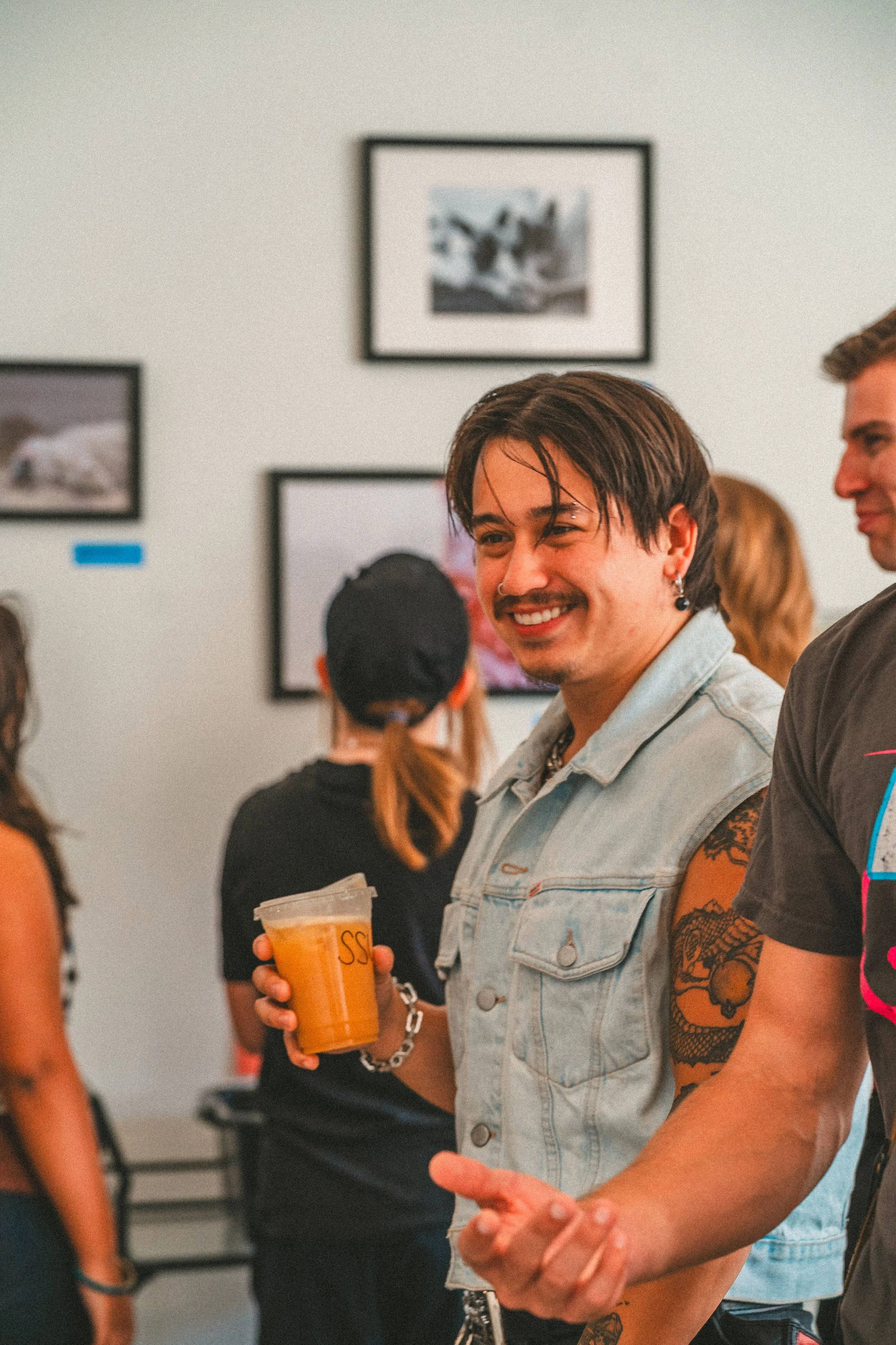 PhotoMeow Opening-35.jpg