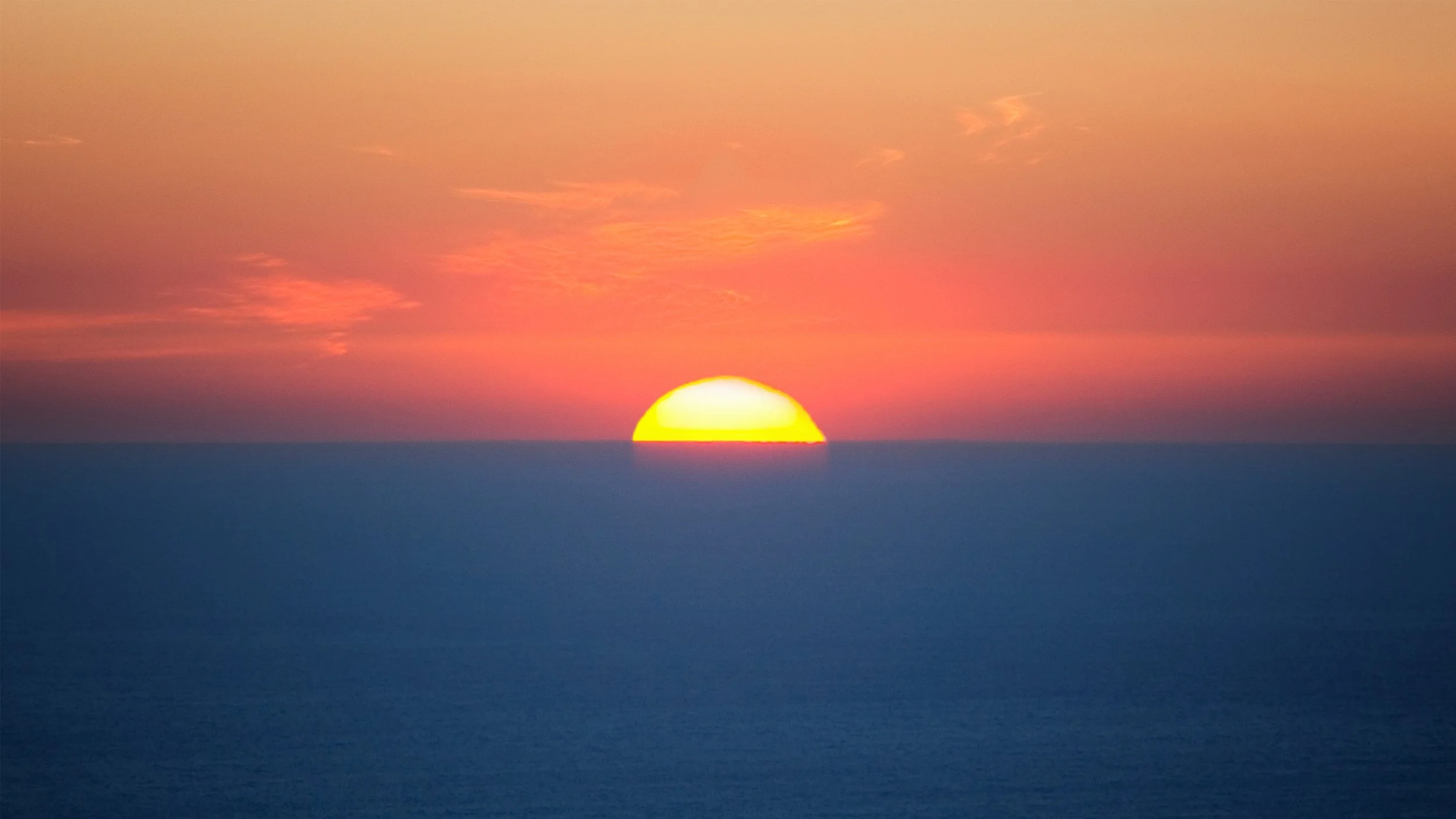 Corona STIS_original_SUNSET 3.jpg