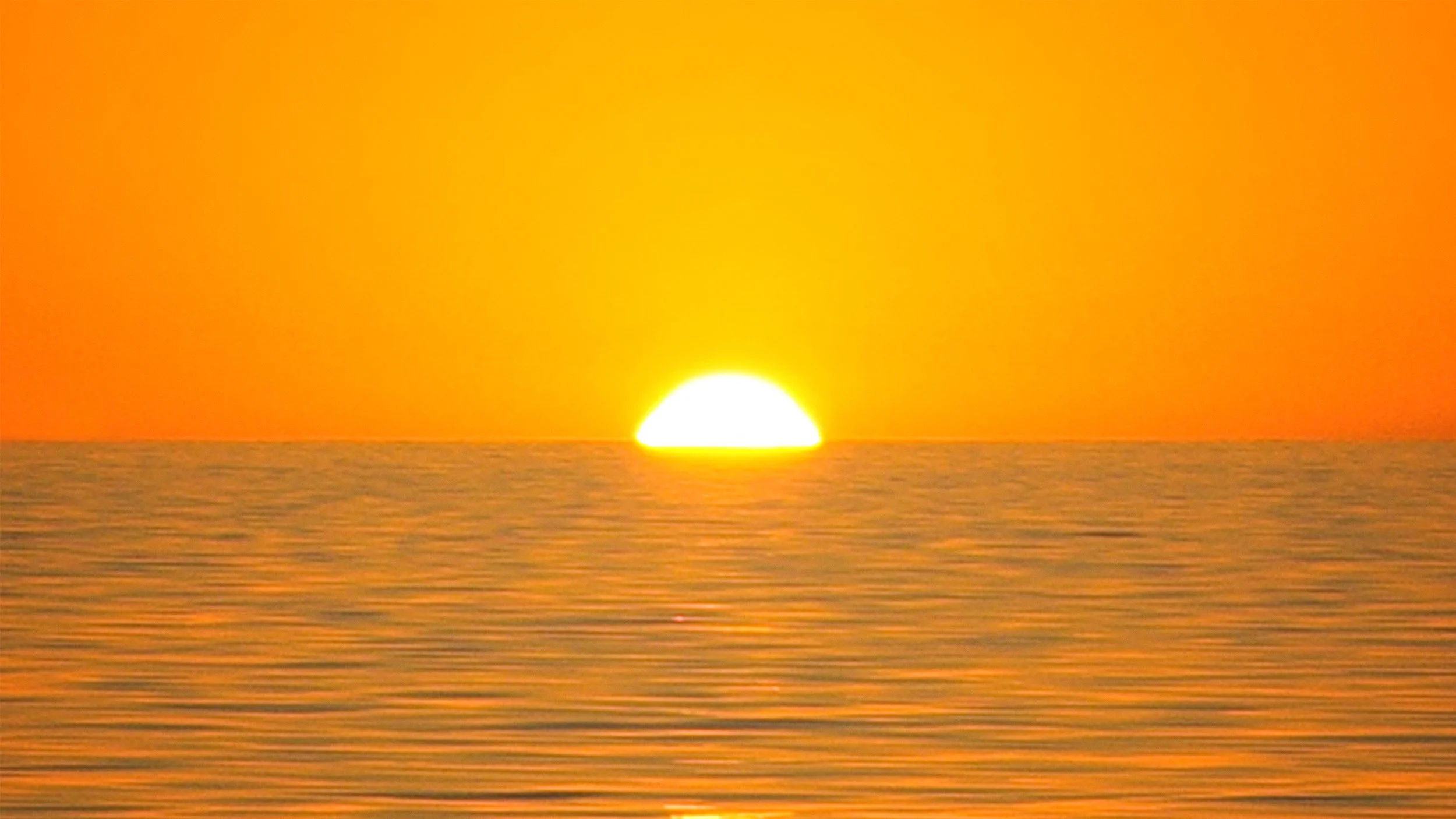 Corona STIS_original_SUNSET 2.jpg