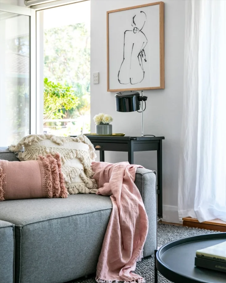 Avalon Beach House Lounge Room.webp