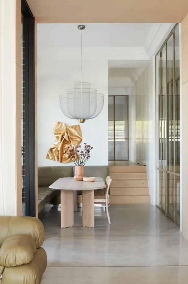 FURNITURE & LIGHTING CURATION