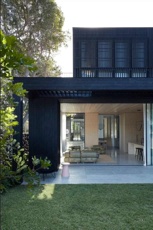 HINEKAWA HOUSE BONDI 