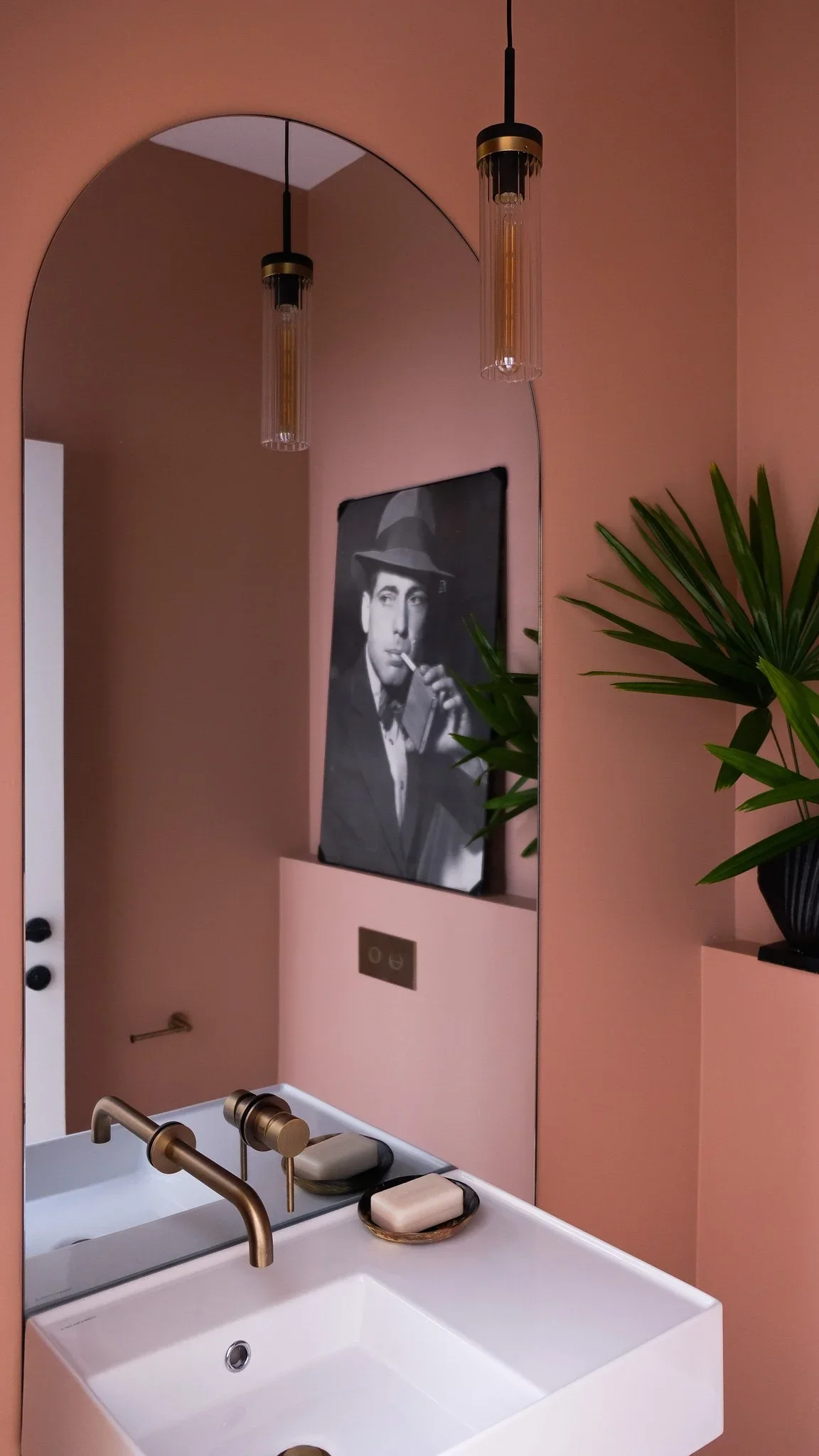 FULL SERVICE INTERIOR DESIGN