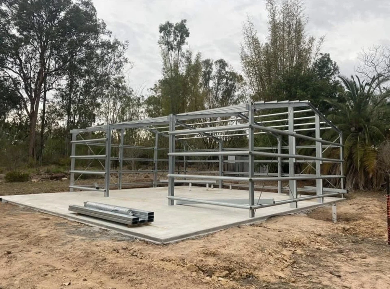 Precision-level concrete slab for garage and shed build