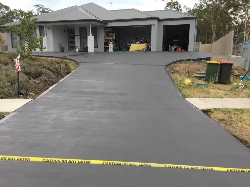 coloured concrete driveway brisbane