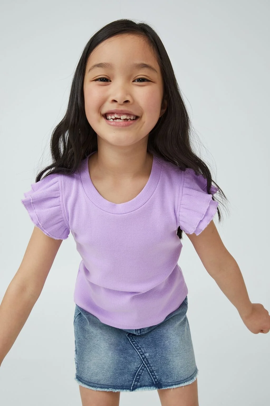 Kids 7344109-03-2.jpg