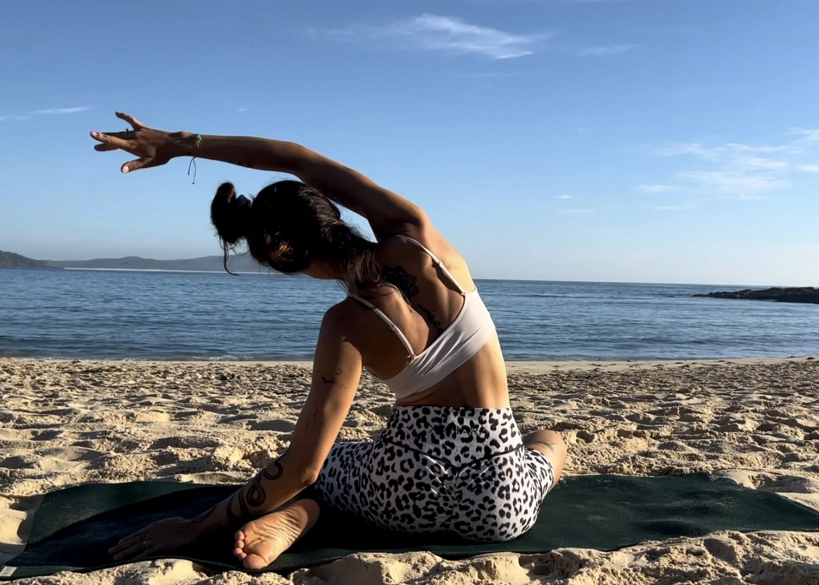 YOGA FLOW (PRÄSENZ)