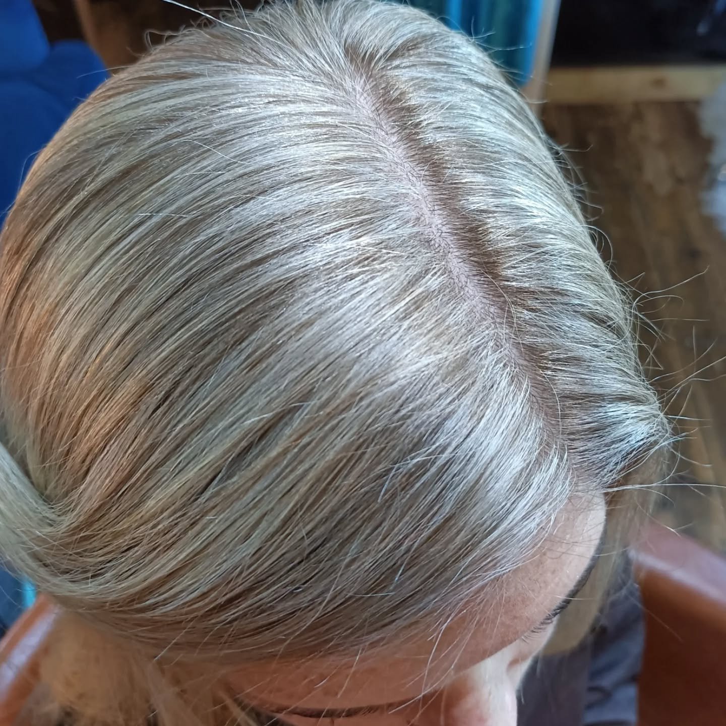 Seamless highlights ✨✨ Regrowth be gone!
Swipe👉 for before pic
6 months since last highlighting service
I just love to foil 🥰

#ohdarlinhairstudio #blondehighlights #blondeclients #foils #collingwoodhairdresser