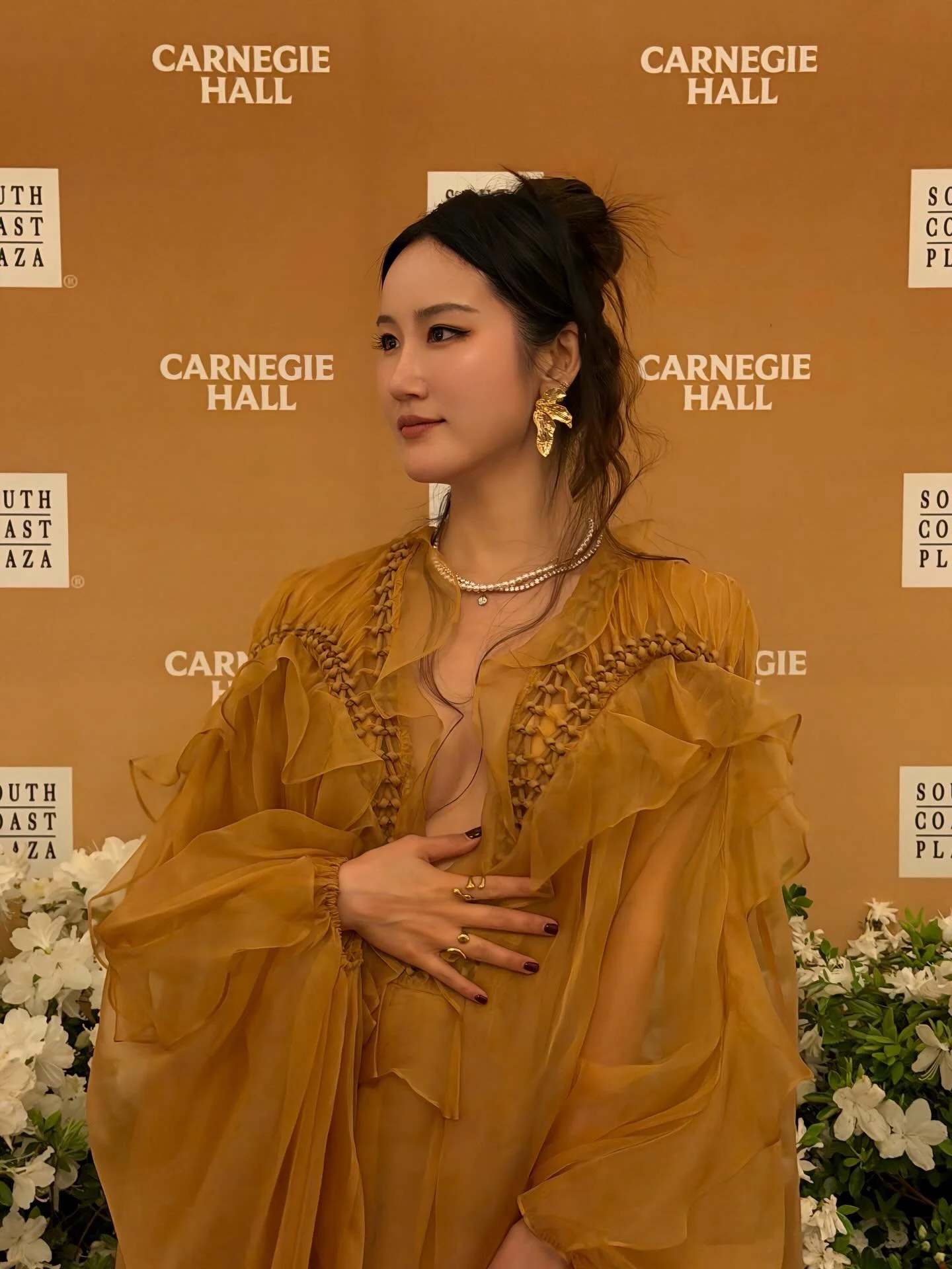 Carnegie Hall Gala ✨ 
An extraordinary celebration of music with a lineup that honestly felt unreal.

@carnegiehall 
Bravissimo maestro @nezetseguin 💛🔥
Bravi tutti! 💛