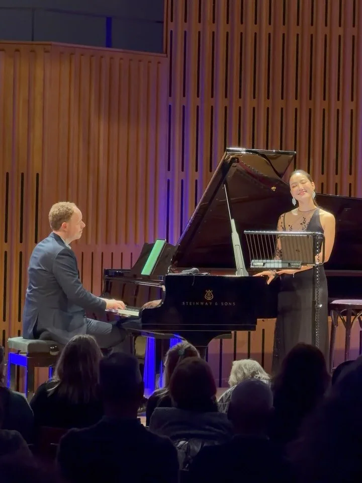 Three stages in three days.
Pushed to my limits but the stage always gives back more than it takes. And music always wins. 

Your silence was the loudest applause. We thank you truely @leedssong 😌❤️

#recital