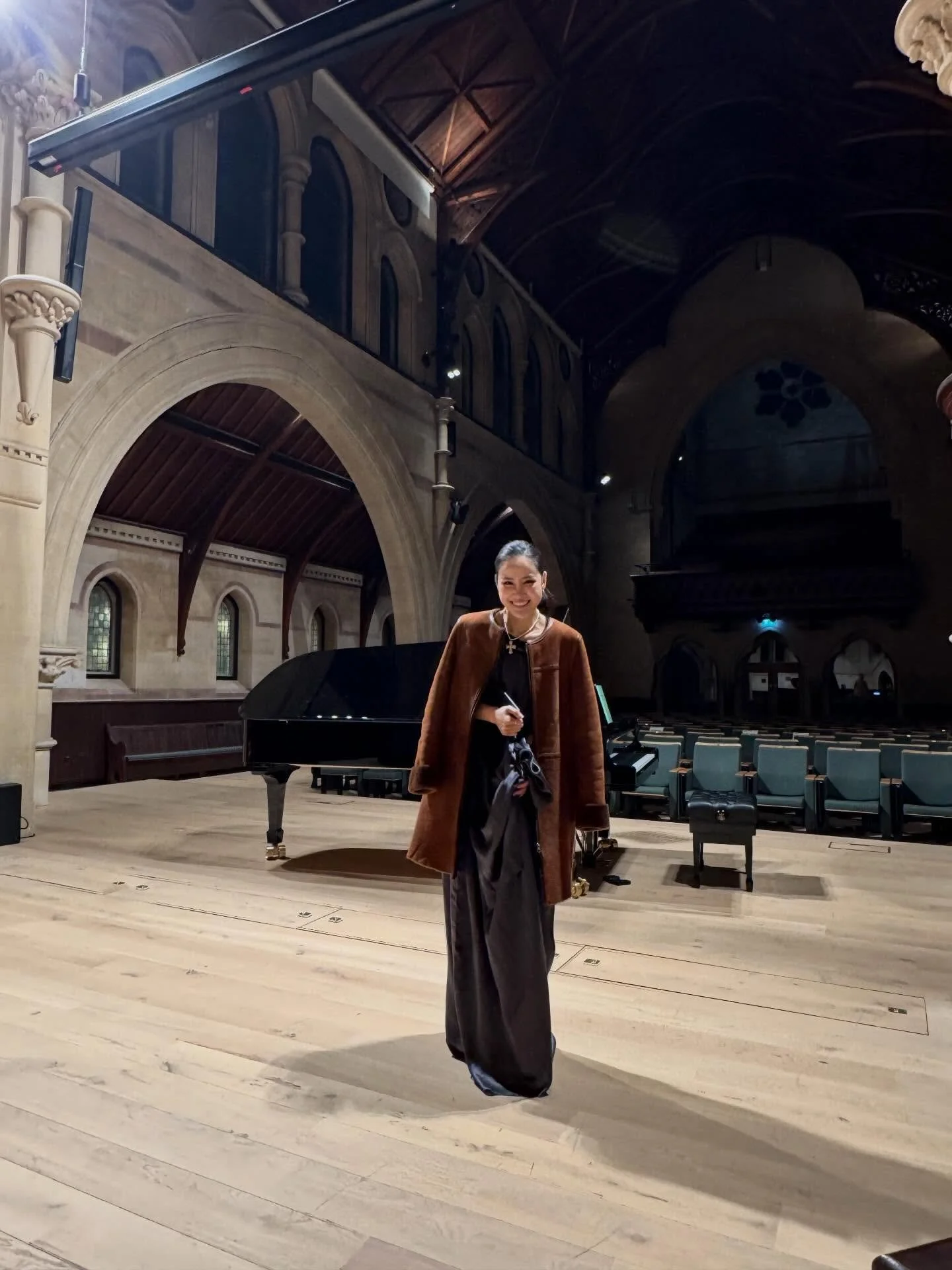 🏛️ Sitting quietly in King&rsquo;s Chapel, listening to the choir early in the morning, I kept thinking about how this place has been resonating with music for over 500 years.

You can feel the weight of history here. Newton around every corner, anc