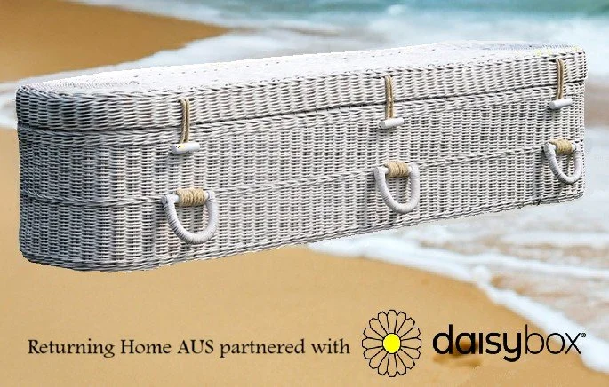 Daisybox wicker casket 3.jpg