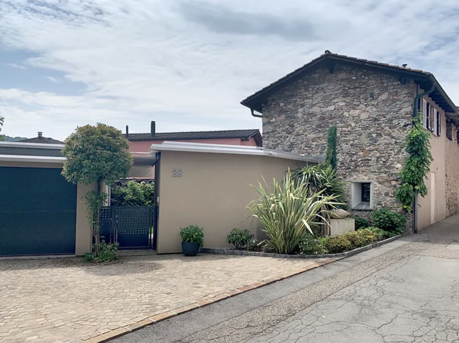Renovation and extension - Agno