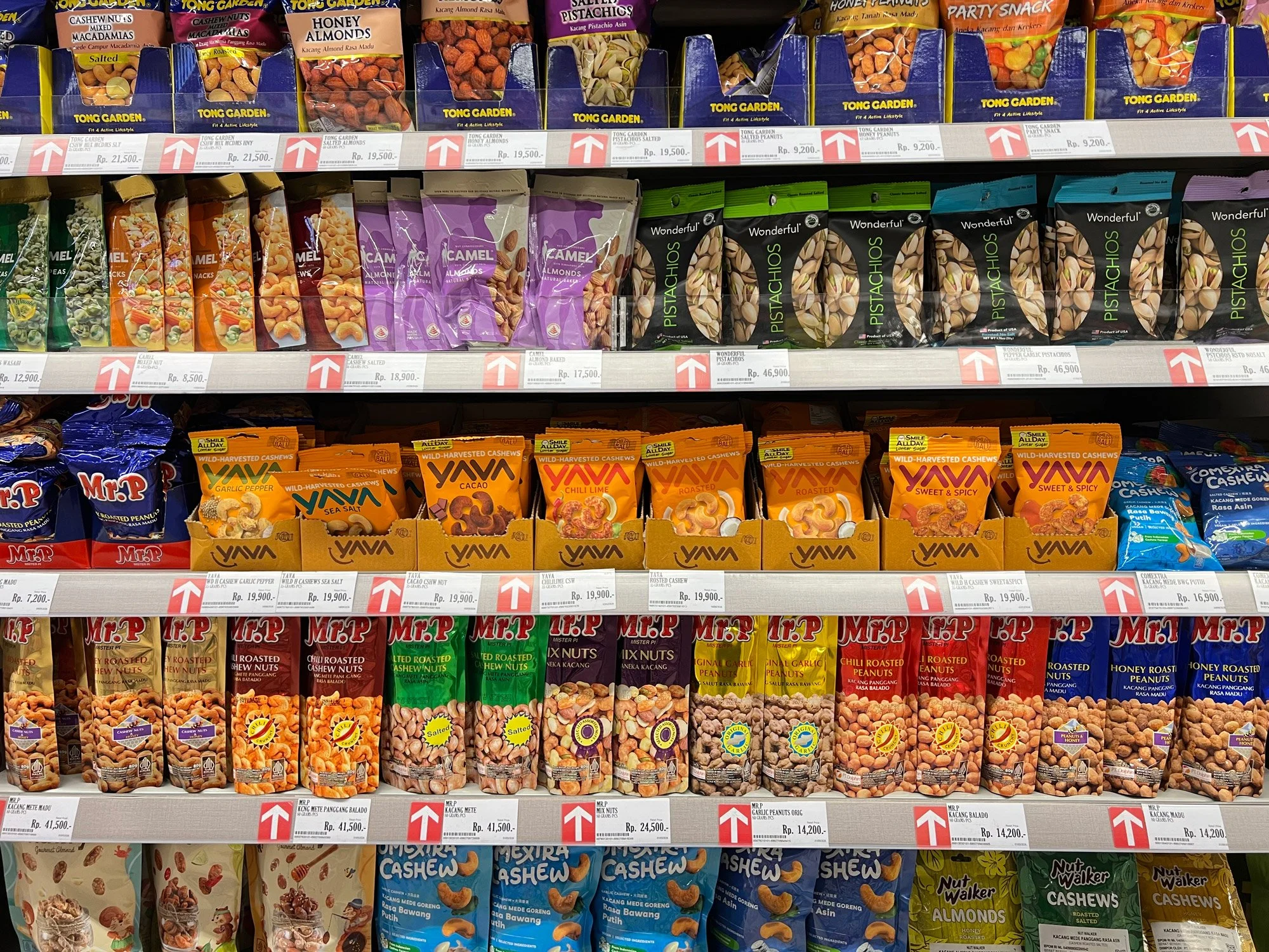 YAVA-Shelf-2.jpg