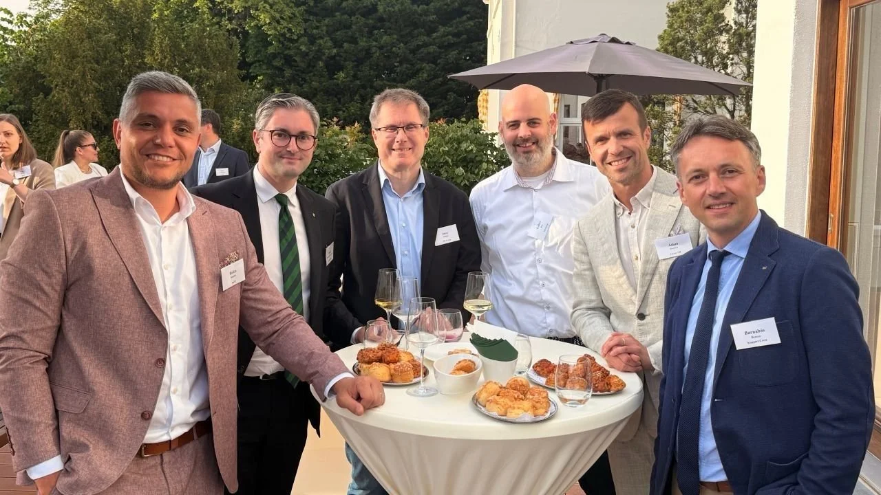 Újraindul a Hungarian Business Network Hollandiában, a Mikrum B.V. is a fedélzeten!