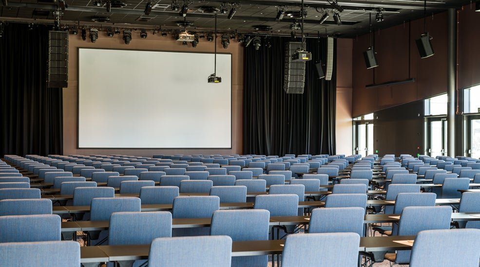 QHP-konferansesal-Tiller-Scene_mmest9ik.jpg