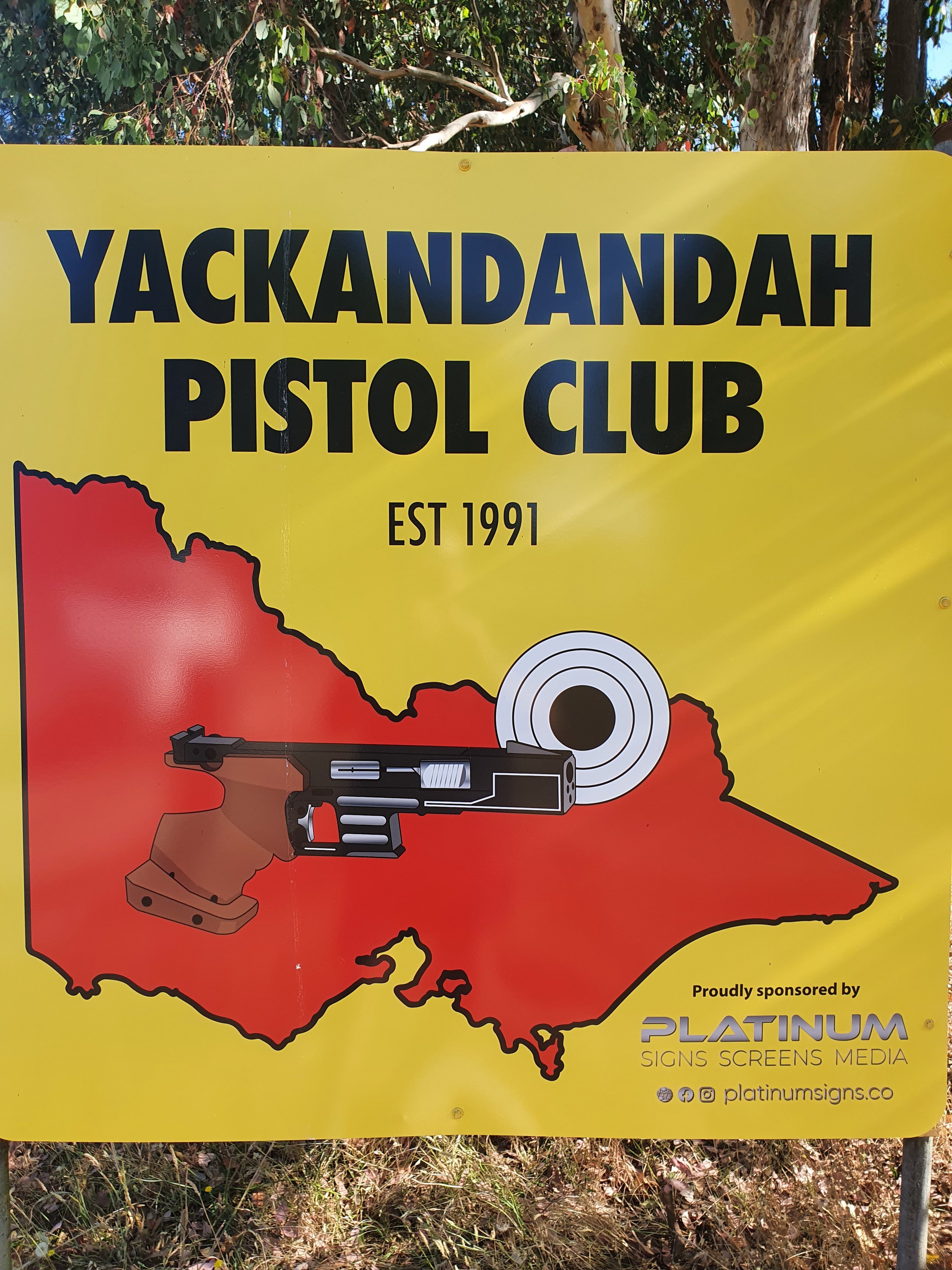 logo Yackandandah Pistol Club