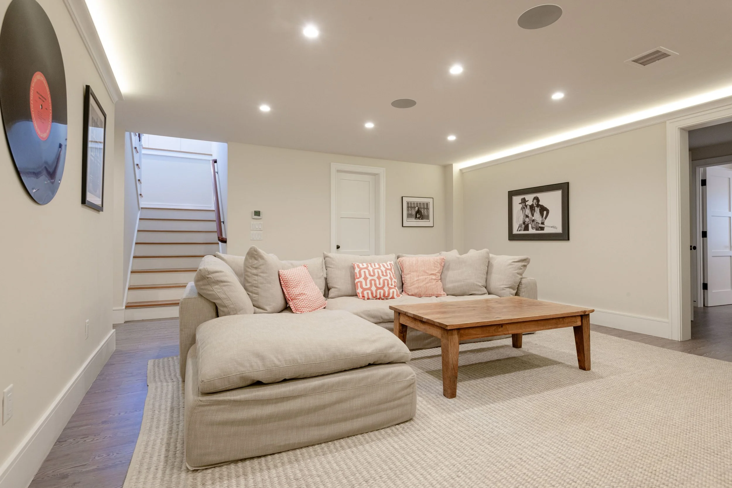36 Warren's Landing INT  048.jpg