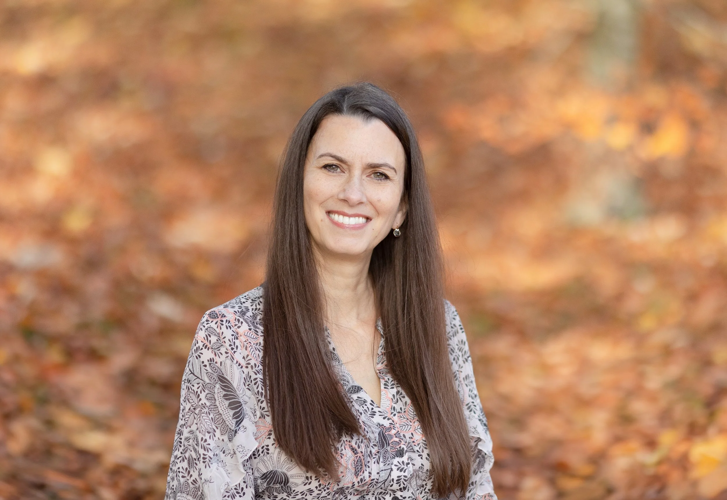 Louise May, a researcher and coach, Kent-based, working online across the UK. I coach women in their forties to sixties at a midlife turning point, after a lifetime of giving.