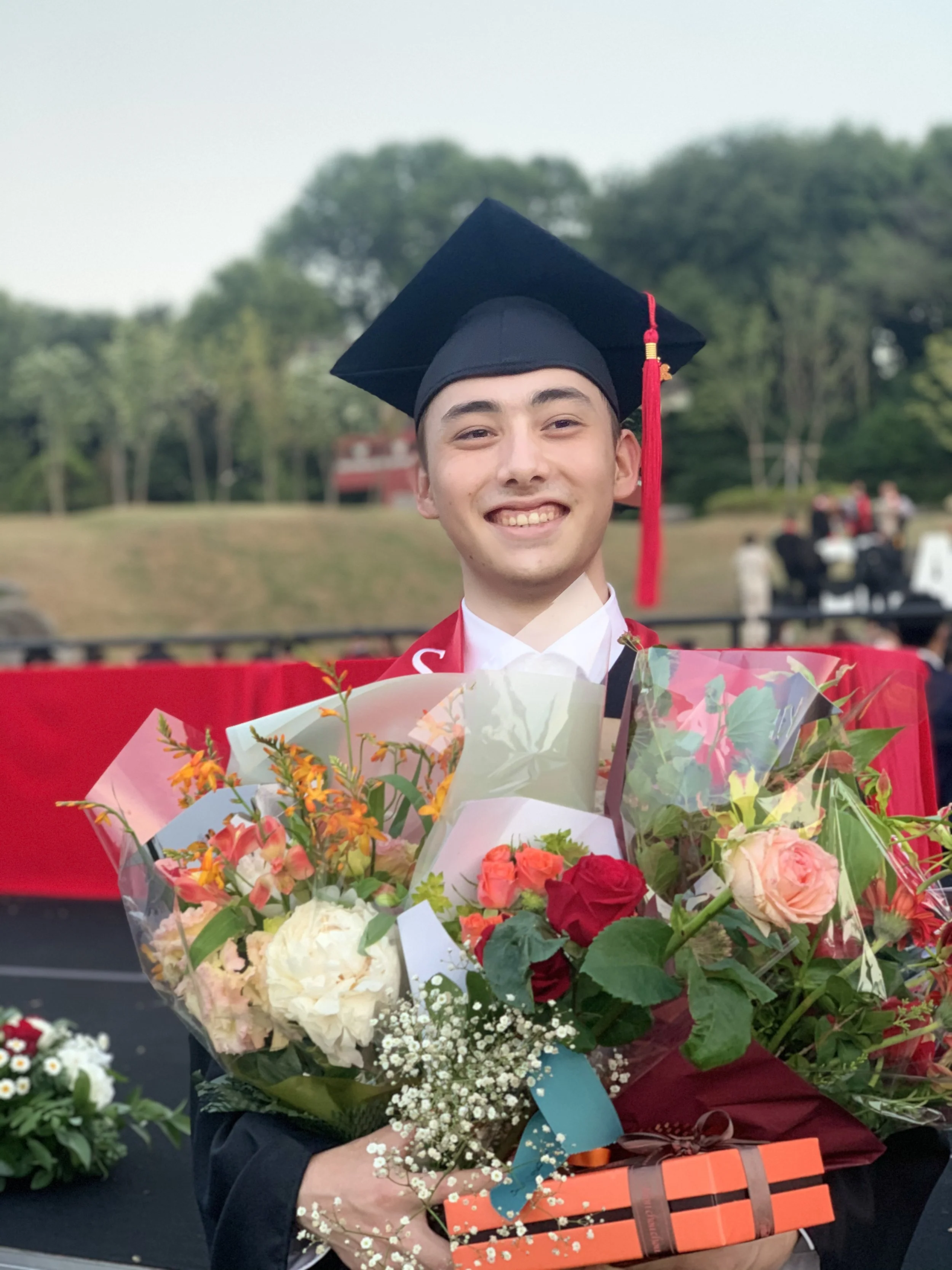 Riley Grad.JPG