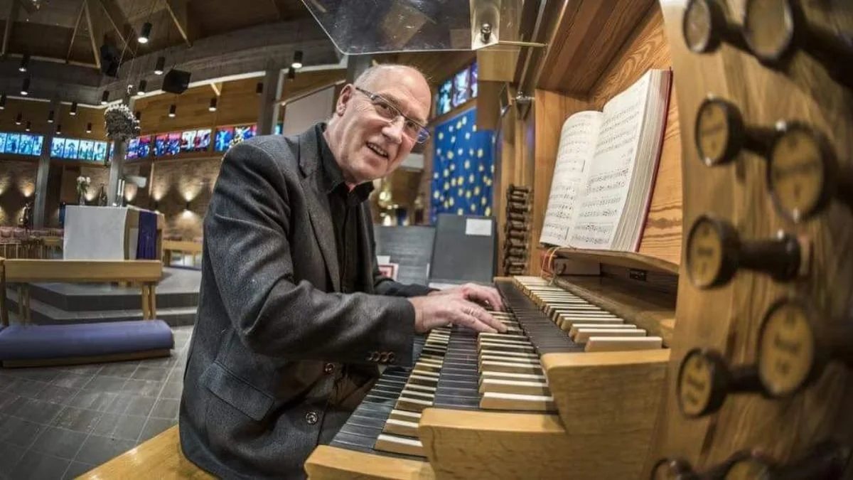 Fremfører Job-suiten i Ålesund Kirke