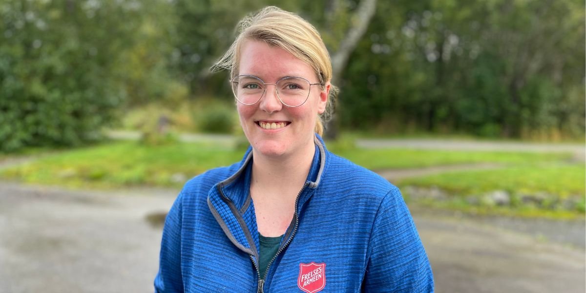 Proffe kokker serverer fårikål på Varmestua