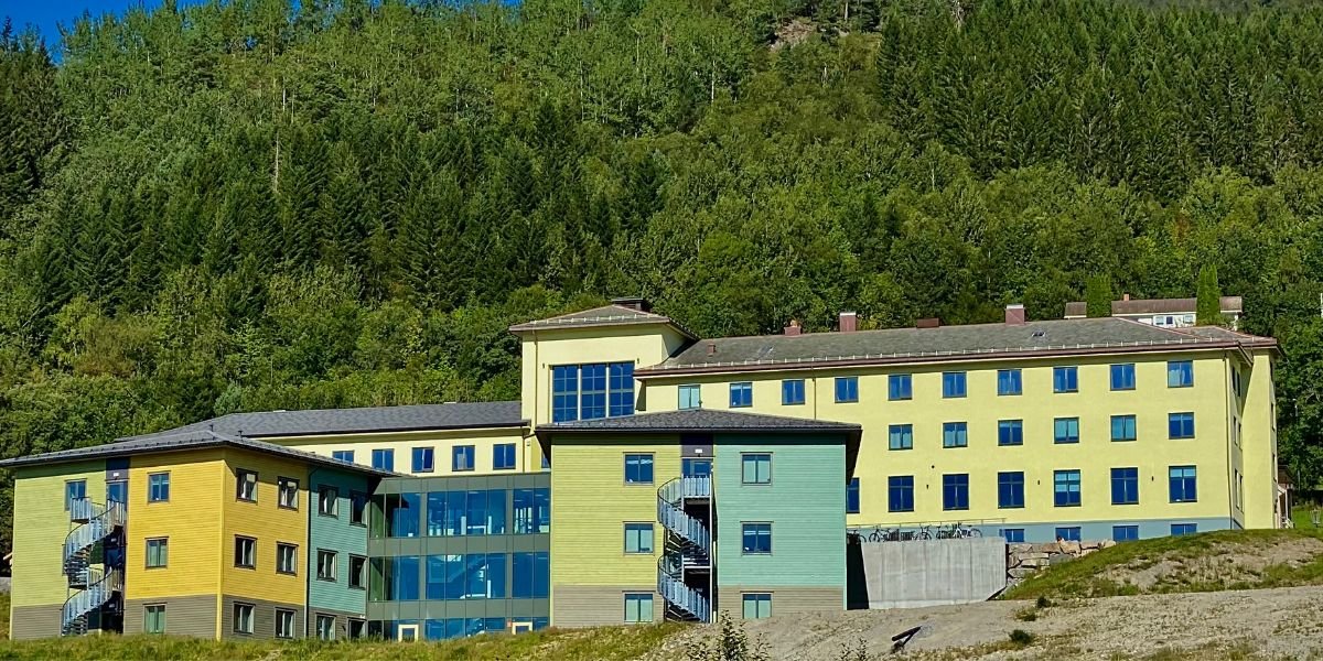 Gode søkartal til Sjøholt folkehøgskule