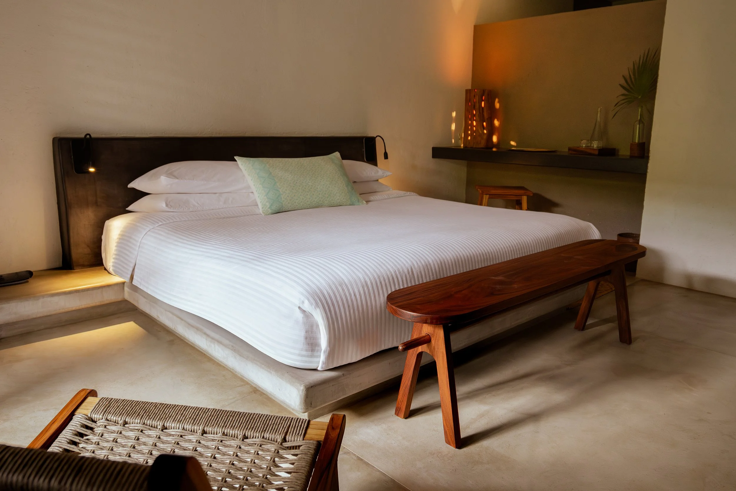 lo sereno king suite