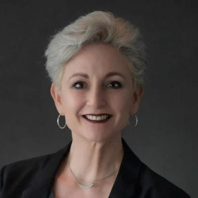 Moira Sykstus