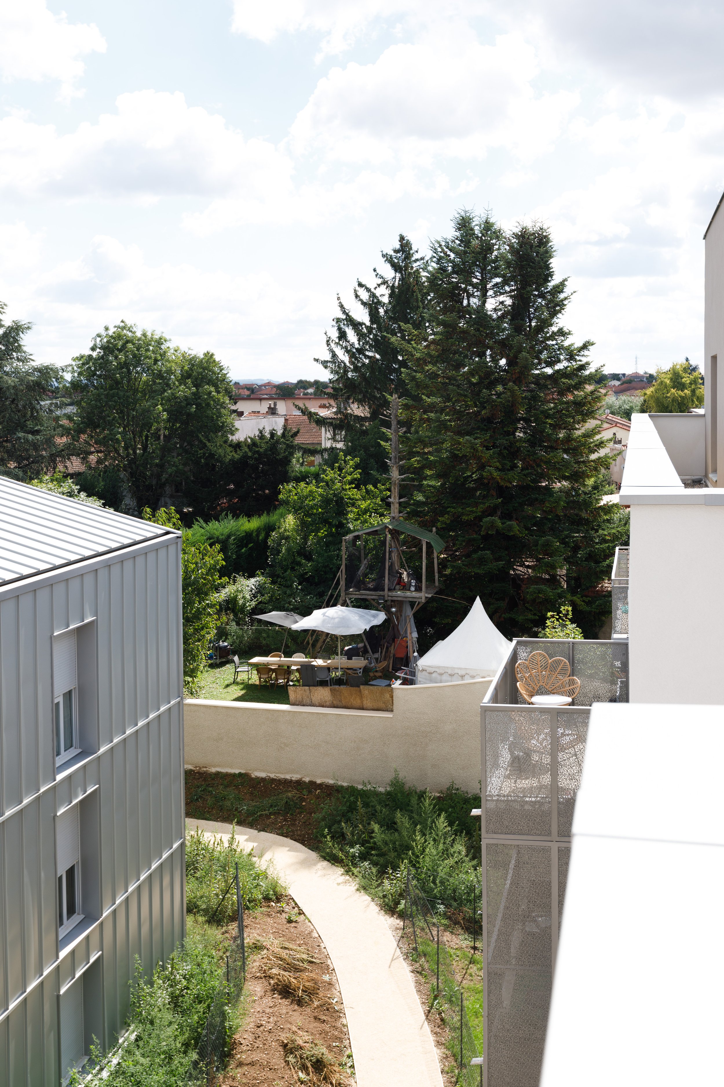 Venissieux_rue_Parmentier_4D7A0021_©LFarges.jpg