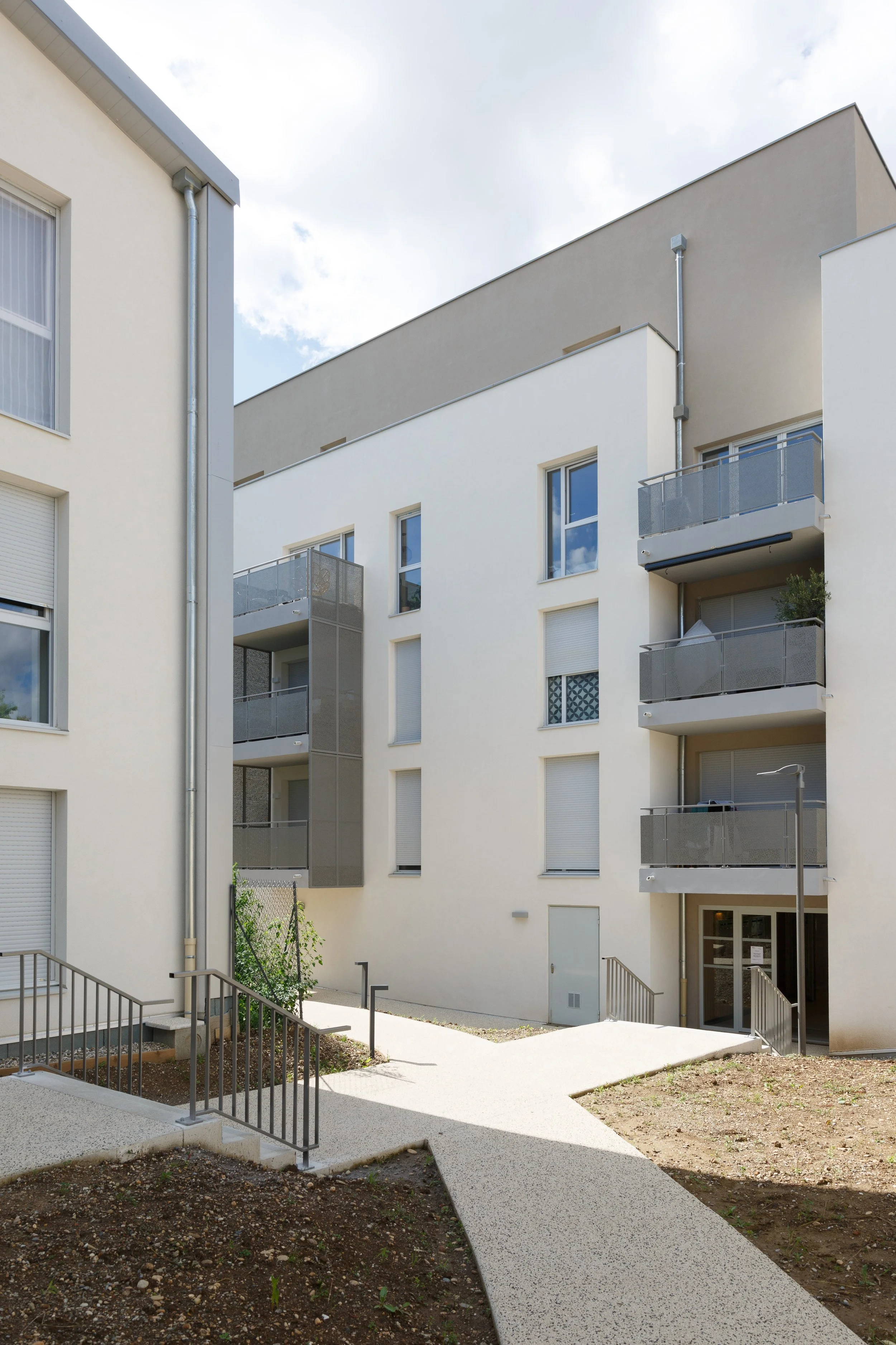 Venissieux_rue_Parmentier_IMG_7617_©LFarges.jpg