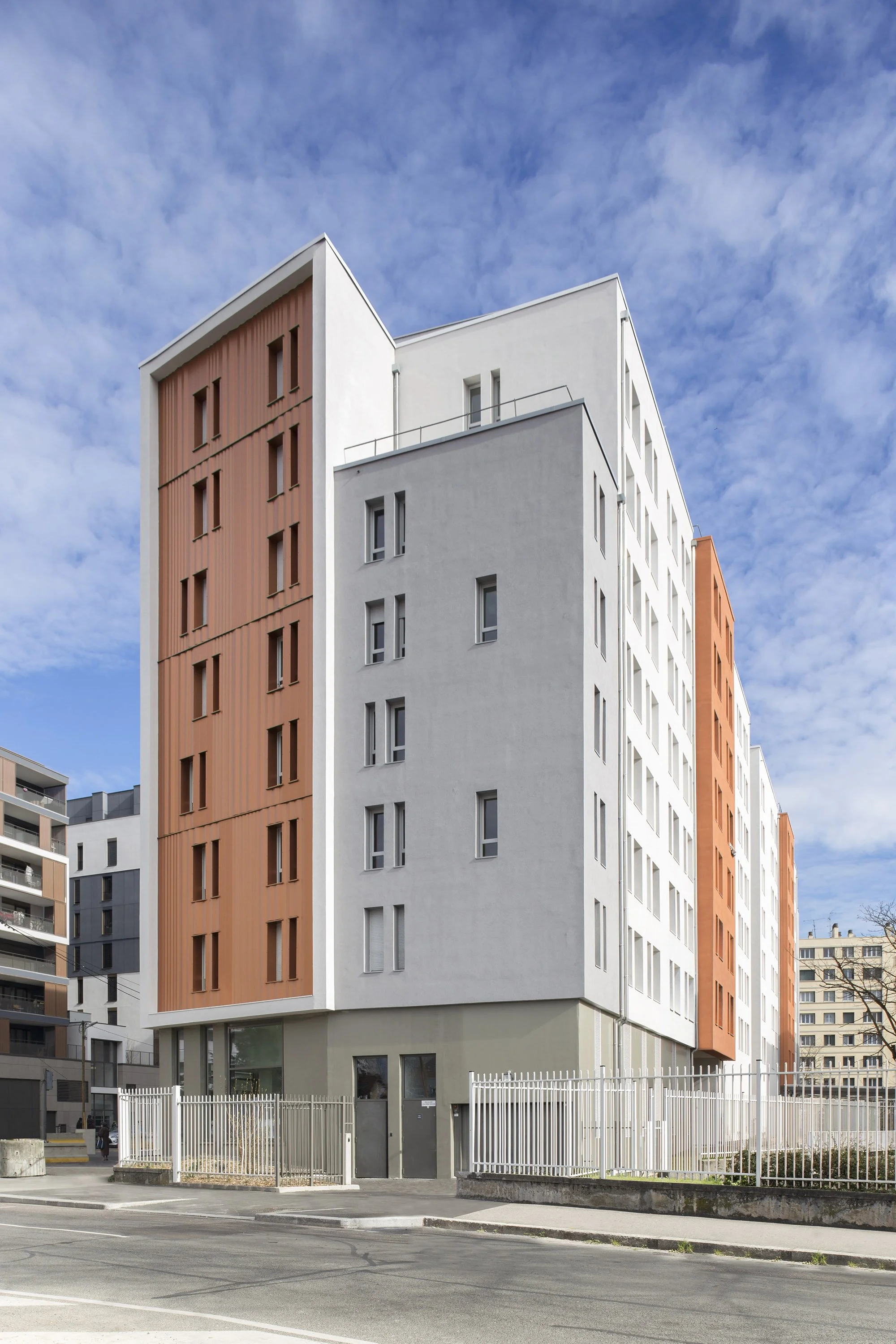 Crous Mermoz -2018-06-002.jpg