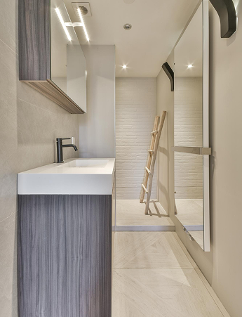 Custom Finishes & Home Improvements
