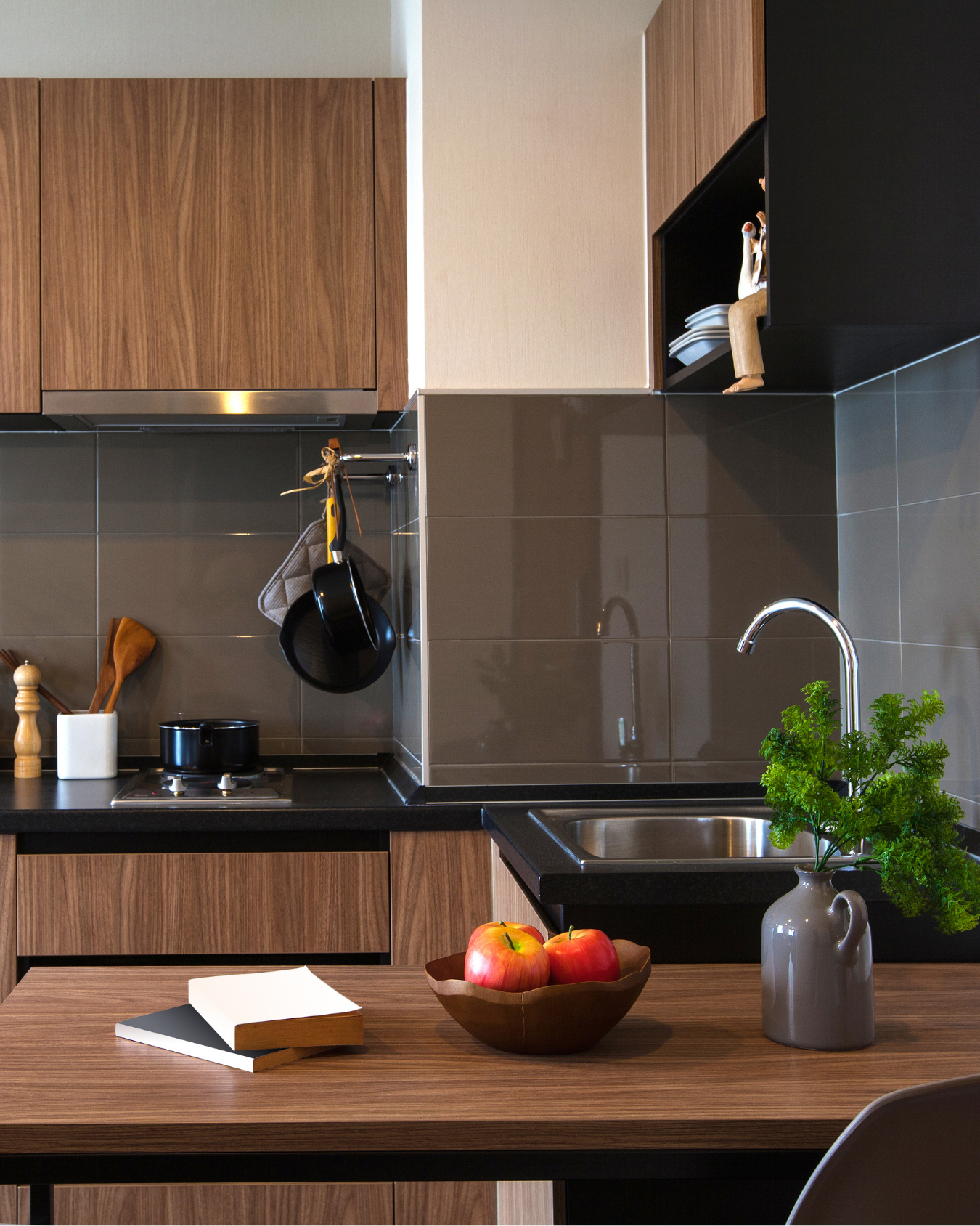 Airbnb Cleaning Checklist: What Guests Notice First