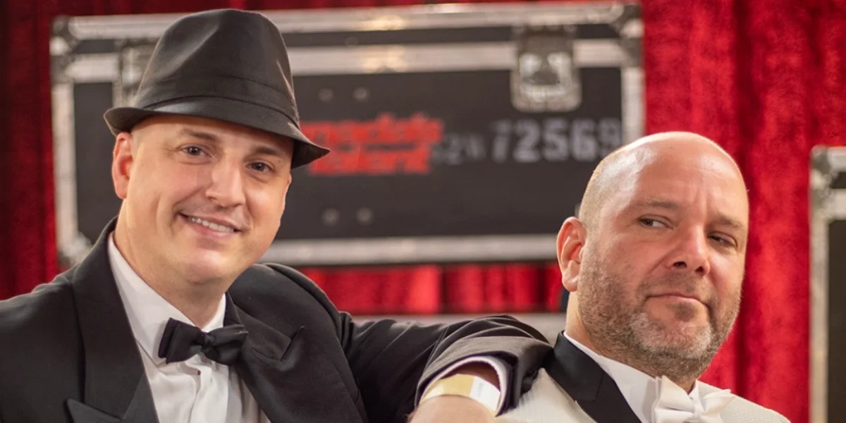 THE GREAT CANADIAN DUELING PIANOS