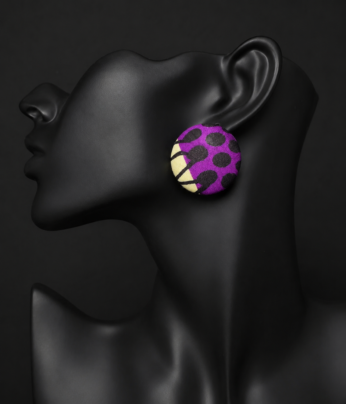 Vivid Contrast Stud Earrings
