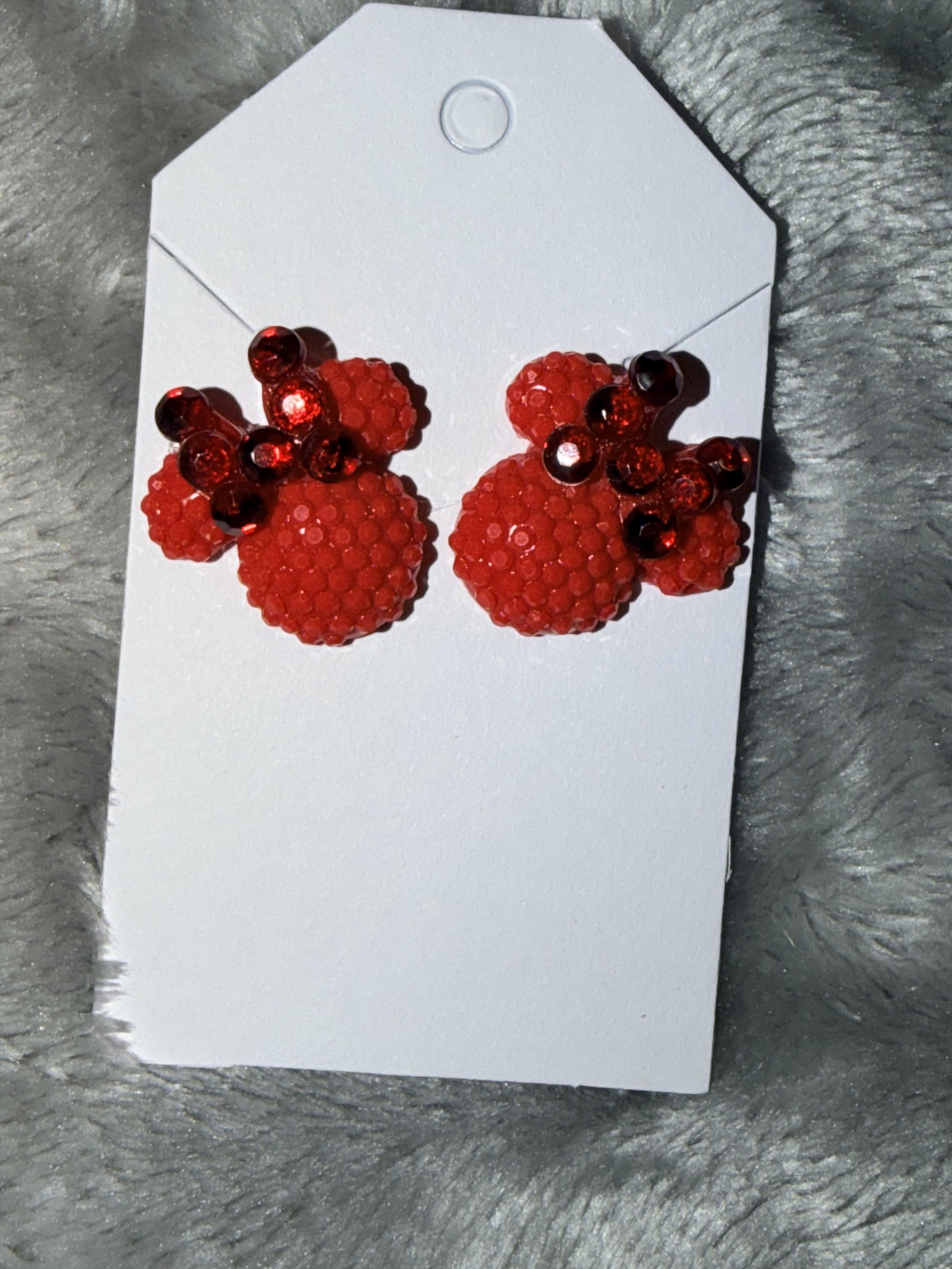 Minnie Mouse “stud” earrings