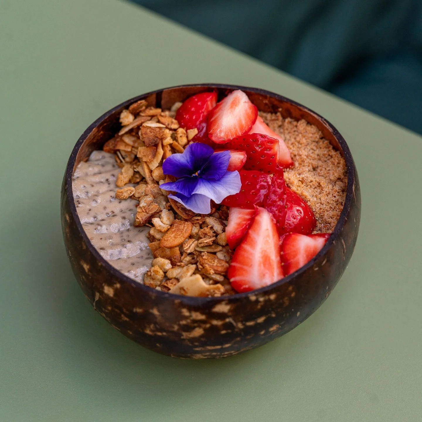 IS GETTING HOOOOT DUBLIN! 🙌🏽😍

The warm days are here (Thank God😮&zwj;💨), and there&rsquo;s no better way to cool down than with our fresh homemade a&ccedil;a&iacute; bowls 🥣🍓🍌

Made fresh in house with high quality ingredients, our a&ccedil;