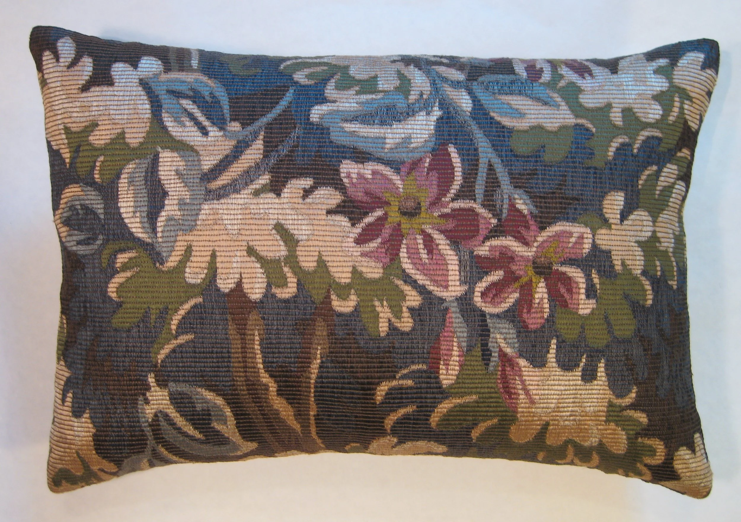 pillows photos 2 048.jpg