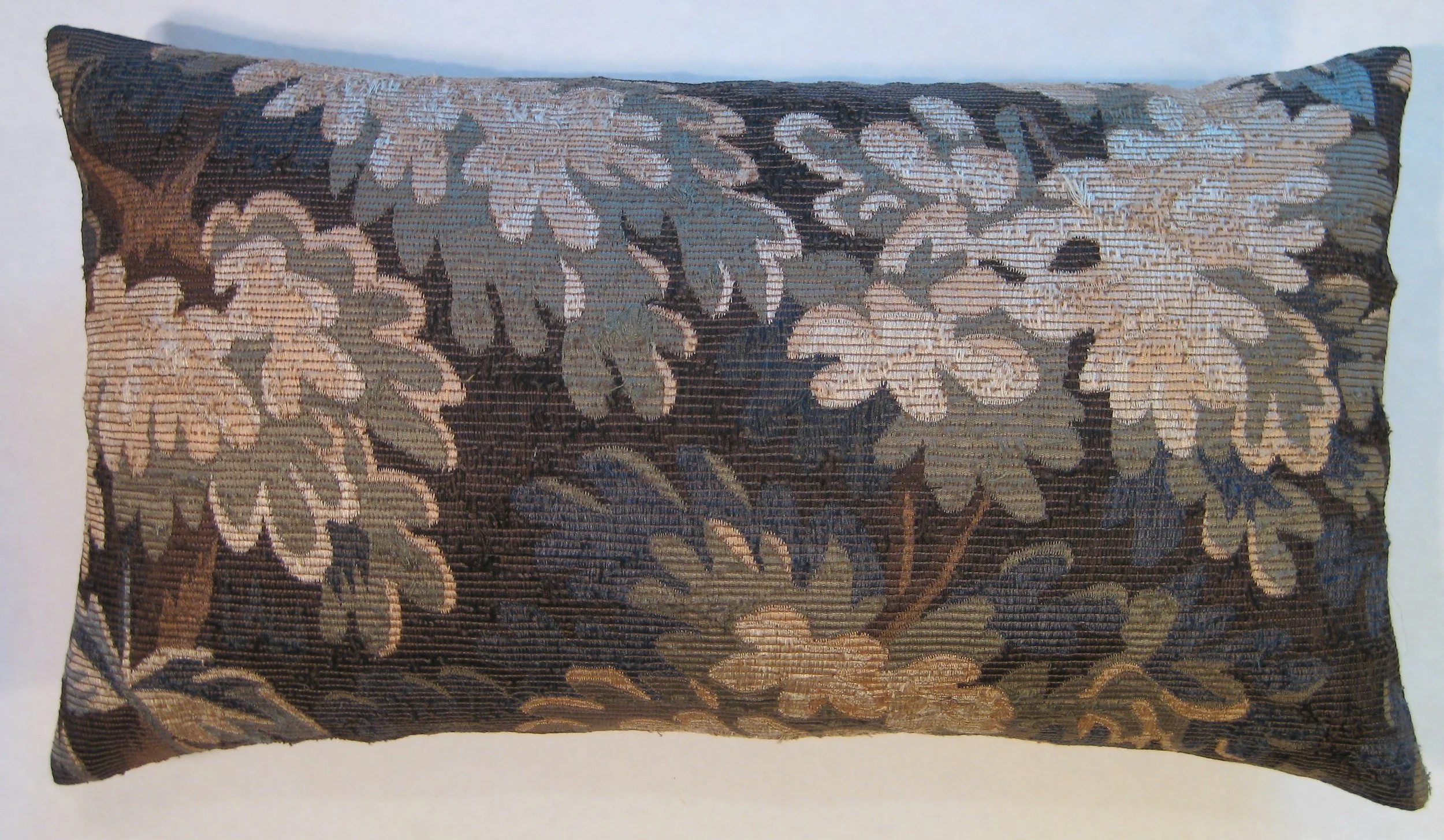 pillows photos 2 028.jpg