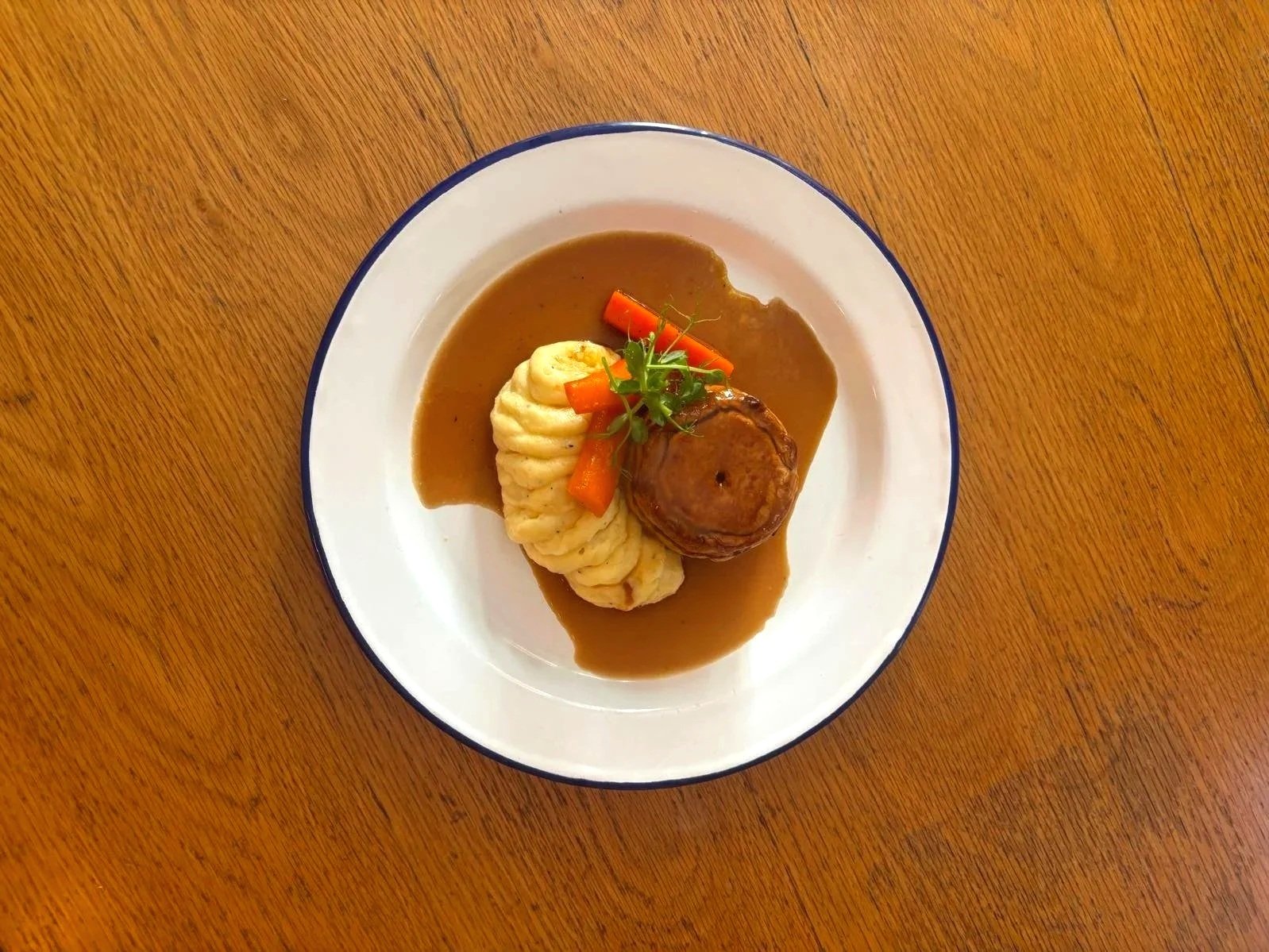 steak%2Band%2Bale%2Bpie%2BSpalding%2BLincolnshire.jpg