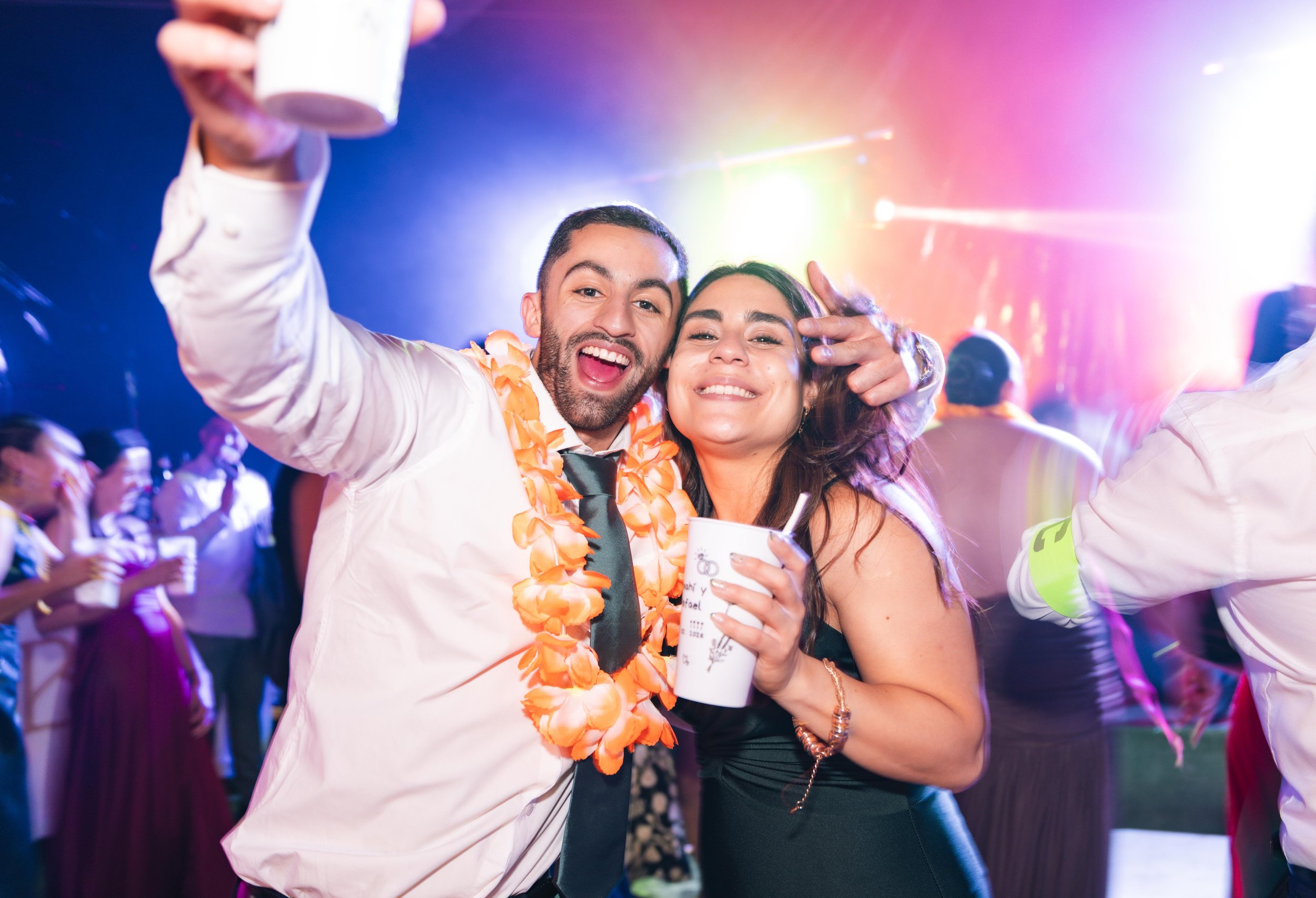 fiesta-de-boda-en-chiloe.jpg