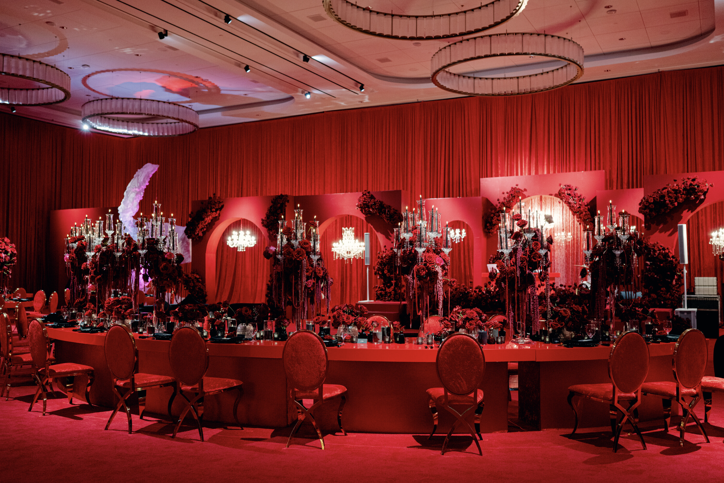 Las Vegas Weddings - Flowers by Edgar Floral Production and Design 4 (2).png