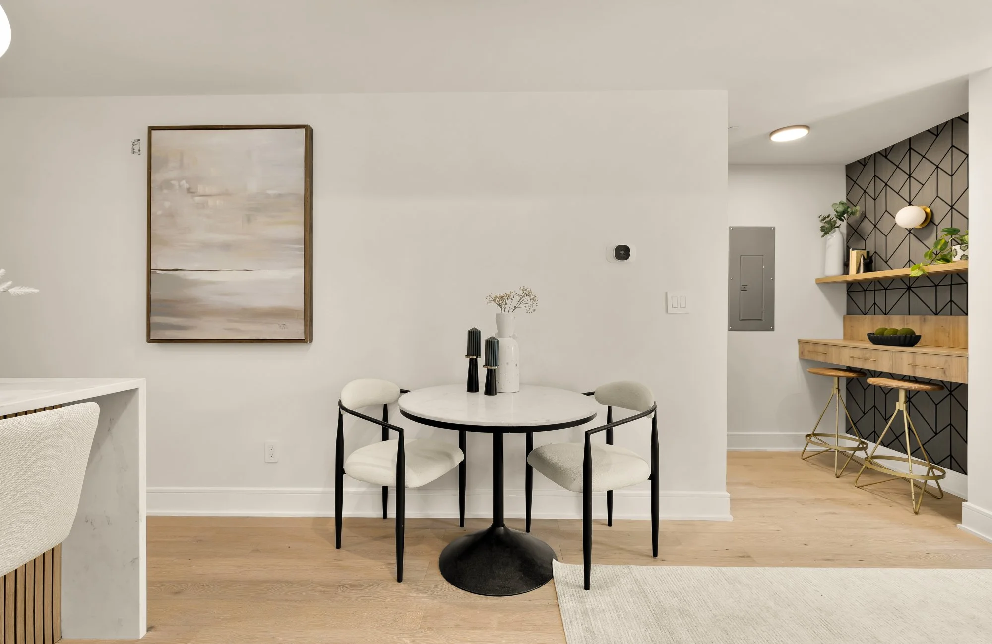 3319 12th St NE 7-0012.jpg