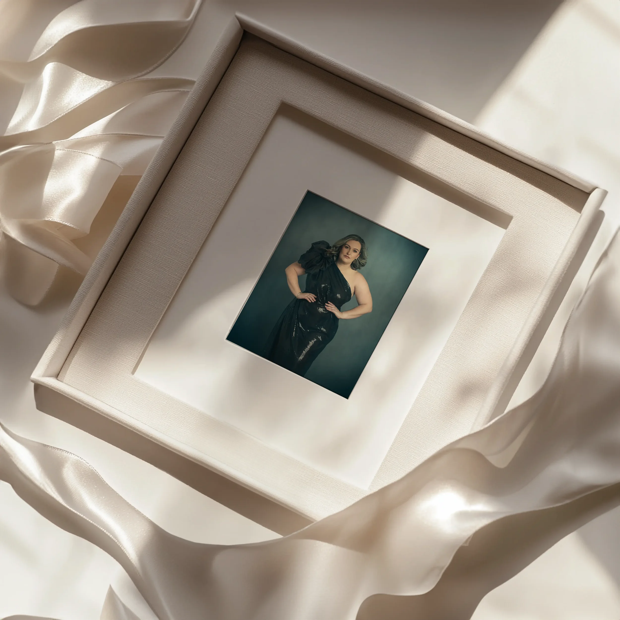 Jennifer-Taylor-vividity-Frocktober-framed small print.webp